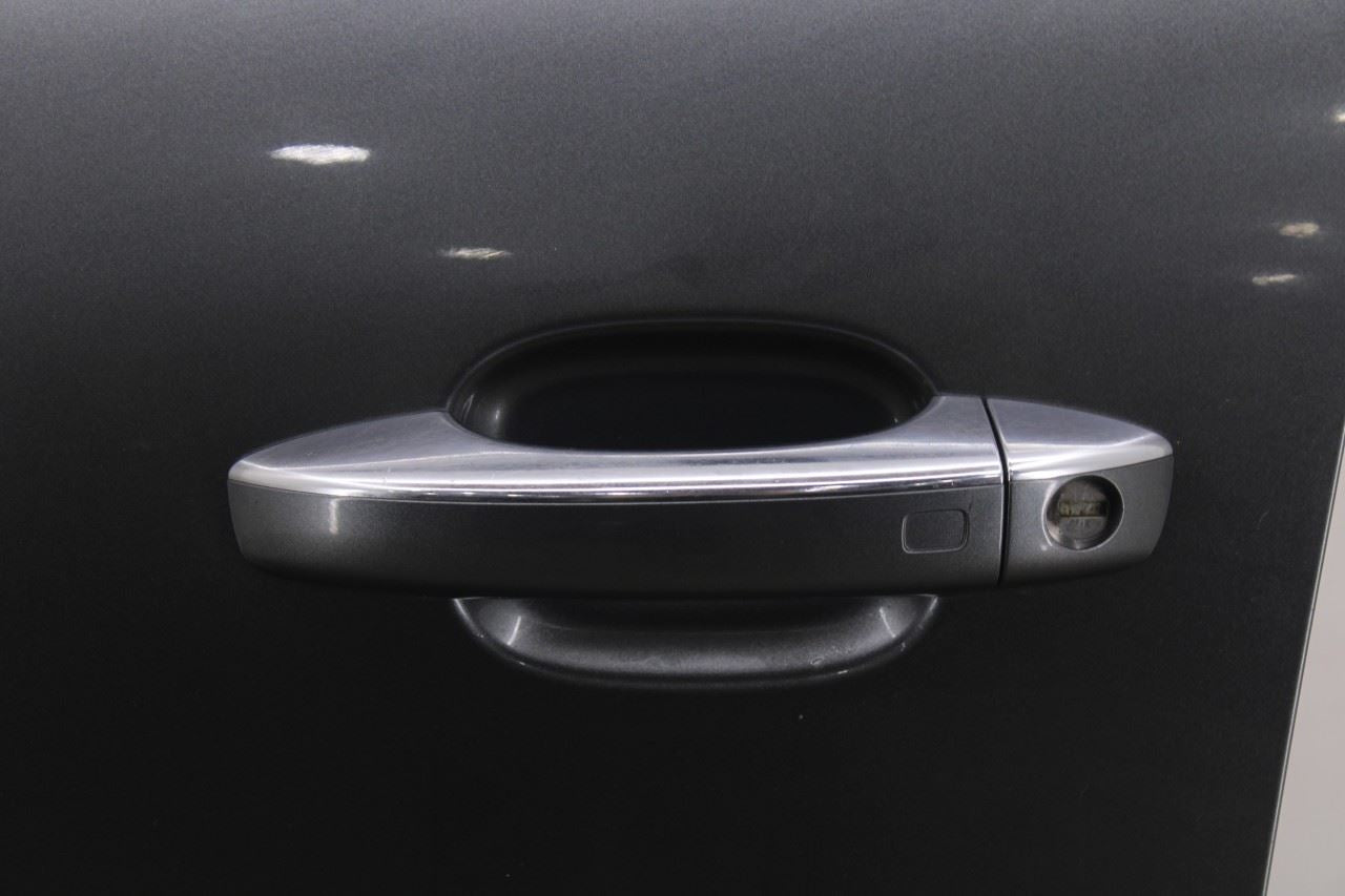 2009-2017 Audi Q5 Premium Front Left Driver Side Door Shell Panel 8R0831051E OEM7