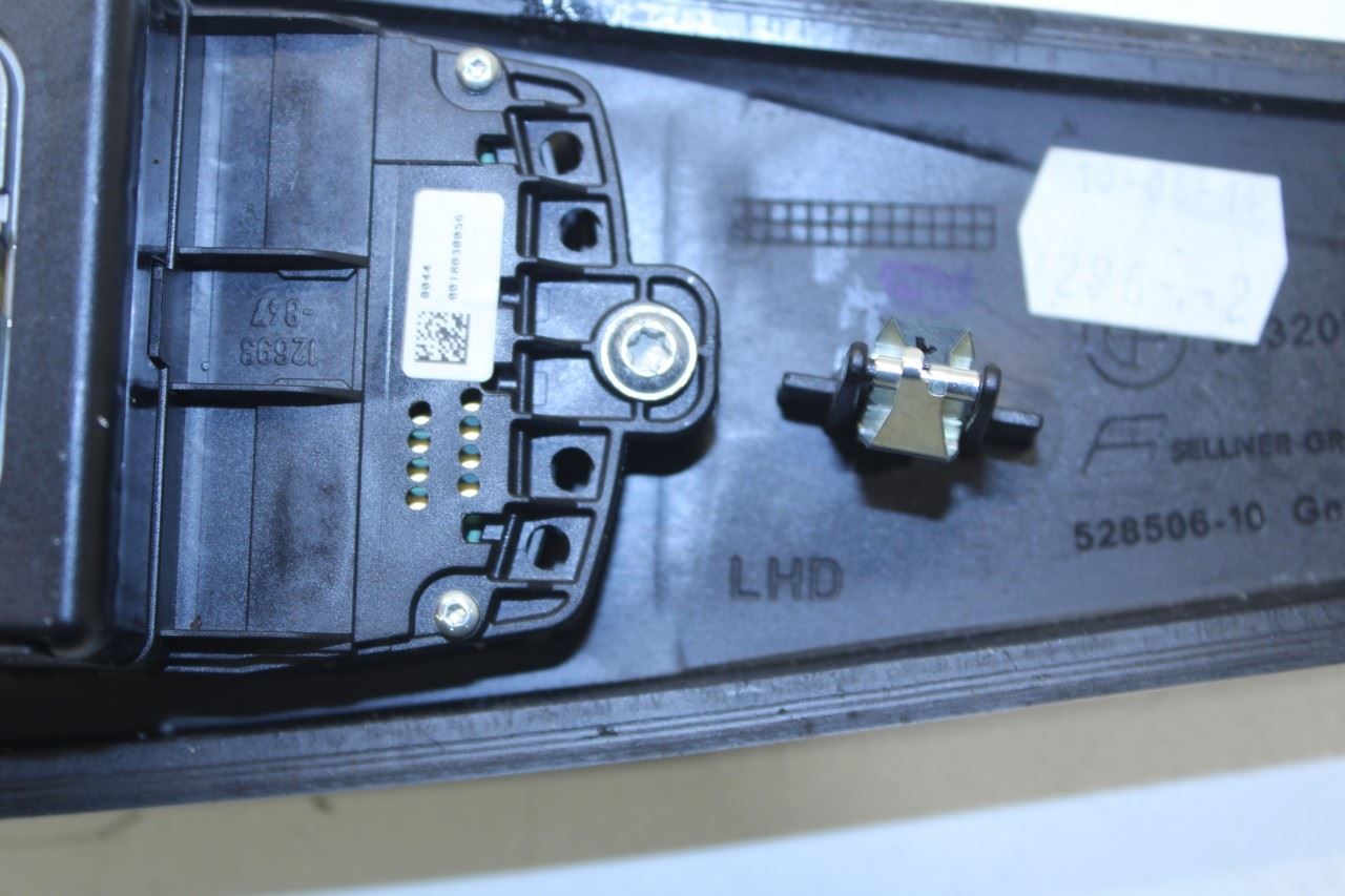 2013-16 BMW 328i xDrive SULEV Multimedia Controller Control Switch Touch w/ Trim - Alshned Auto Parts