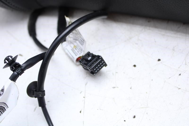 17-20 BMW 430i Front Right Side Seat Upper Back Rest Cushion 52-10-7-319-590 OEM - Alshned Auto Parts