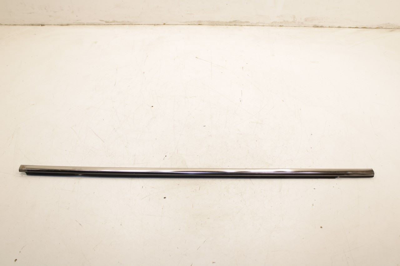 2014-20 Infiniti QX60 Front Right Door Run Channel w/ Belt Molding Weatherstrip - Alshned Auto Parts