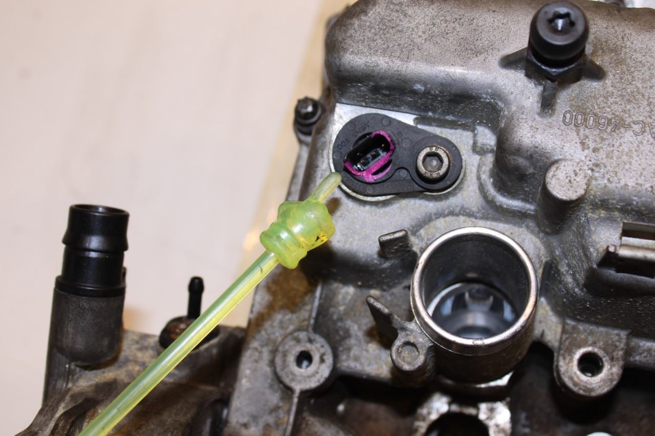 10-12 BMW 750Li xDrive 4.4L RH Engine Cylinder Head Assy 115K 11127573933 *ReaD* - Alshned Auto Parts