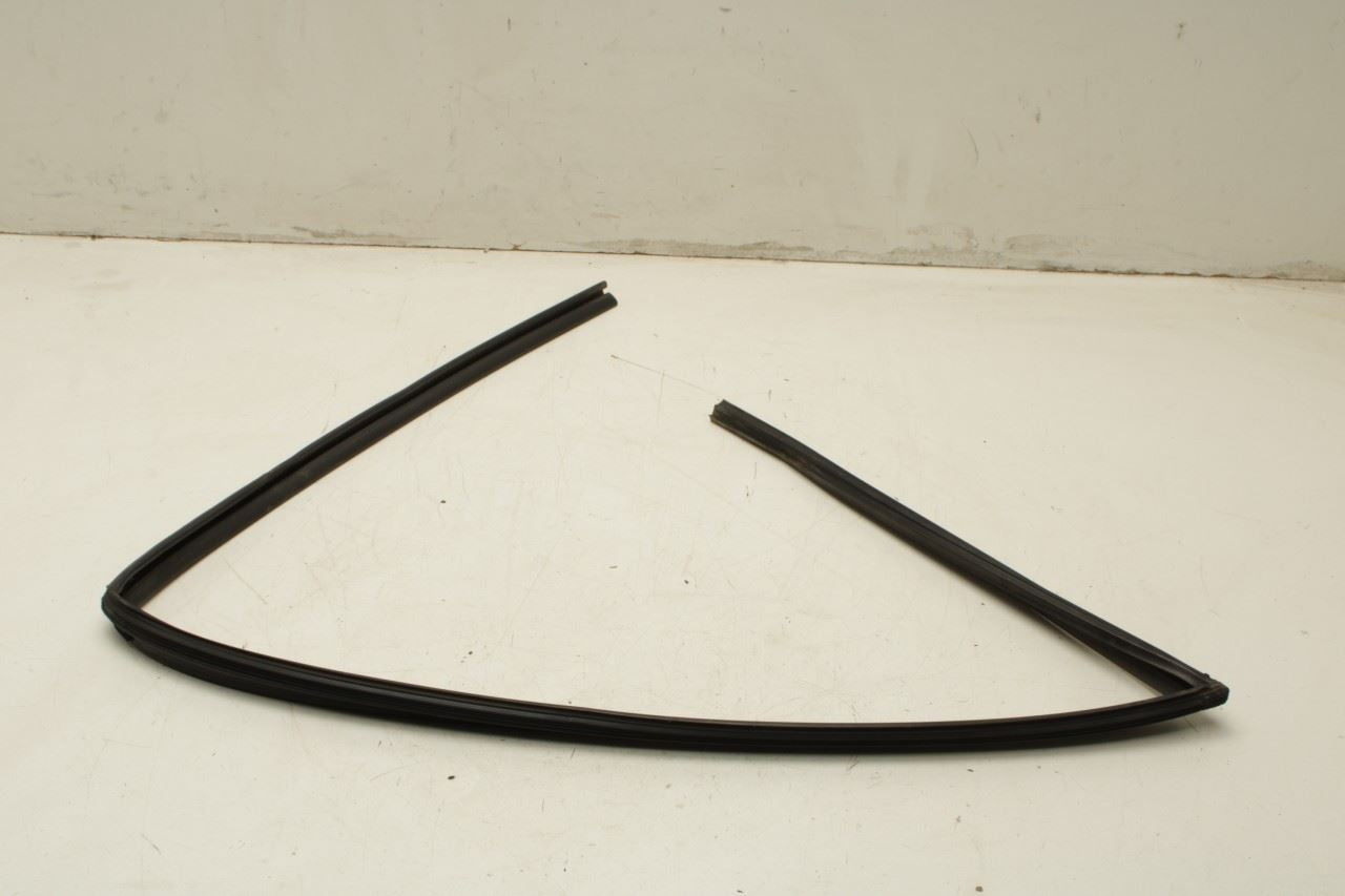 16-20 Kia Optima Front Right Door Run Channel w/ Belt Weatherstrips 82540-D5000 - Alshned Auto Parts