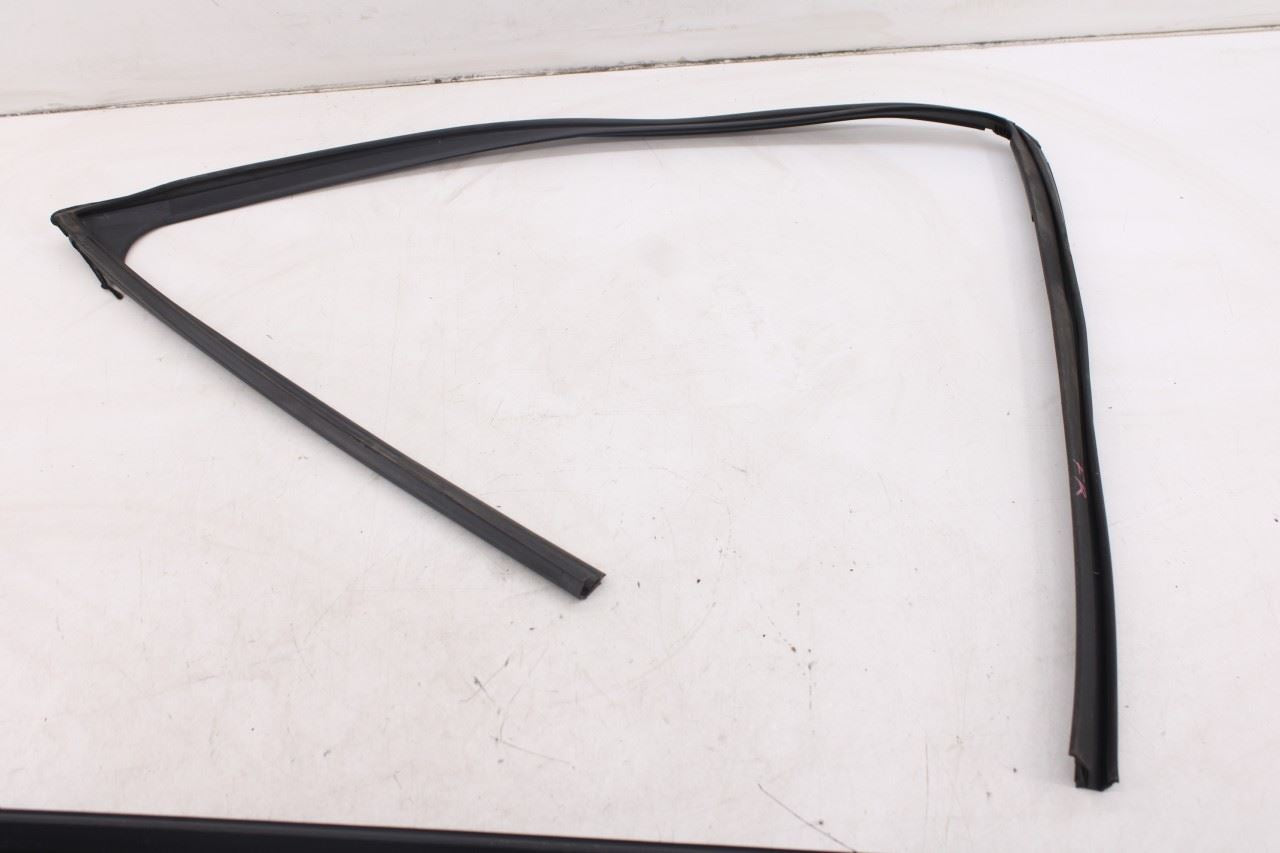 2019-25 Infiniti QX50 Essential Front Right Door Glass Run Channel Trim Belt Set - Alshned Auto Parts