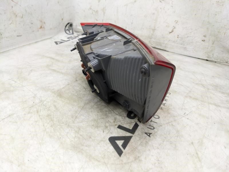 16-18 Hyundai Elantra SE 2.0L Rear LH Side Inner Tail Light Lamp 92403-F3000 OEM3