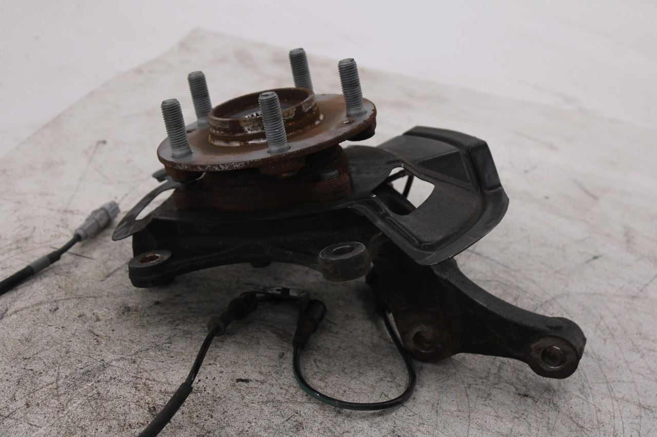 21-26 Hyundai Elantra SE 2.0L FWD Front Passenger Right Side Spindle Knuckle Hub5