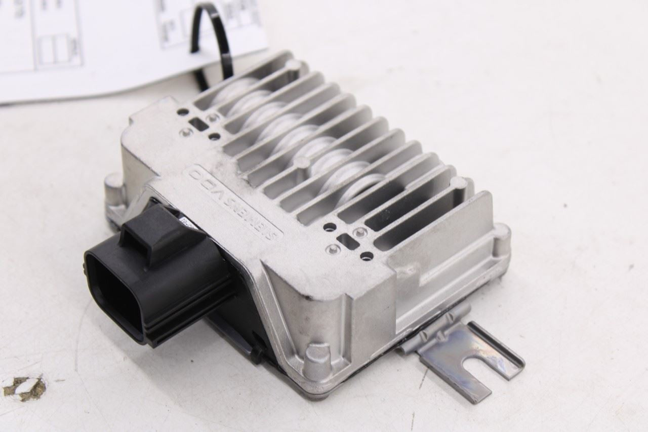 2010-2012 Land Rover Range Rover HSE 5.0L Fuel Pump Computer Control Module OEM2