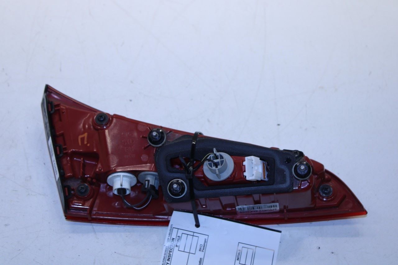 2020-2022 KIA Soul LX Rear Right Passenger Side Tail Light Lamp 92404-K0000 OEM - Alshned Auto Parts