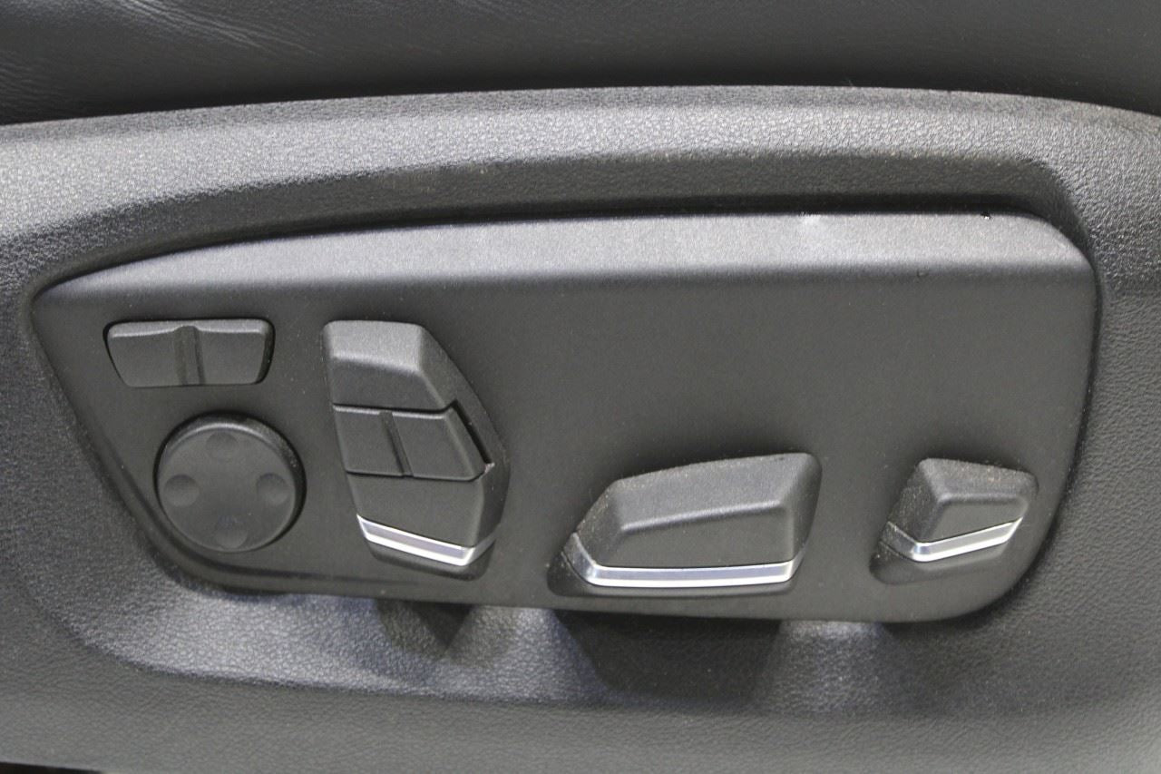 2013-15 BMW 750i xDrive 4.4L Front RH Side Seat Complete Leather 52107303826 OEM - Alshned Auto Parts