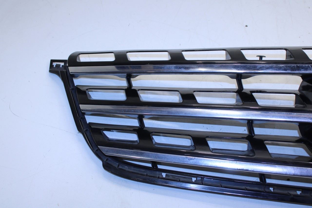 12-15 Mercedes-Benz ML350 Front Radiator Upper Grille 166-880-10-85-9040 *ReaD* - Alshned Auto Parts