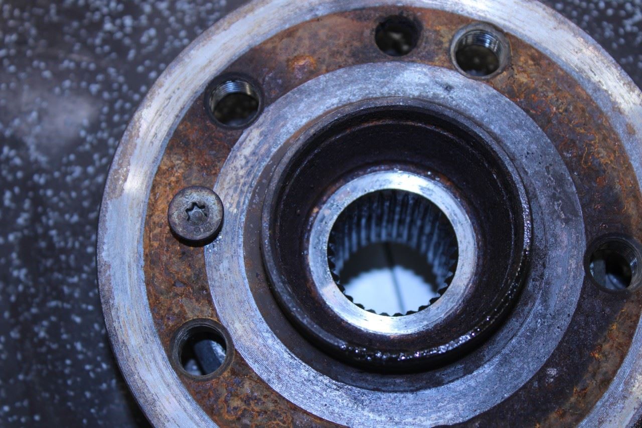 2012-2015 Mercedes-Benz ML350 Rear Left Side Spindle Knuckle Hub 166-350-01-08 - Alshned Auto Parts