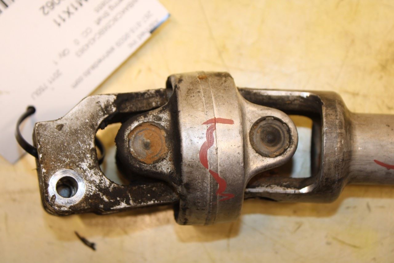 10-15 BMW 750Li xDrive 4.4L AWD Steering Column Shaft Swivel U-Joint 32306778136 - Alshned Auto Parts