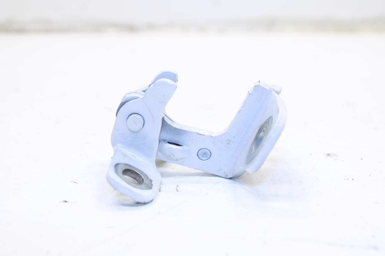 2019-24 Cadillac XT4 Premium Rear RH Door Hinge Upper and Lower Set 13590932 OEM - Alshned Auto Parts