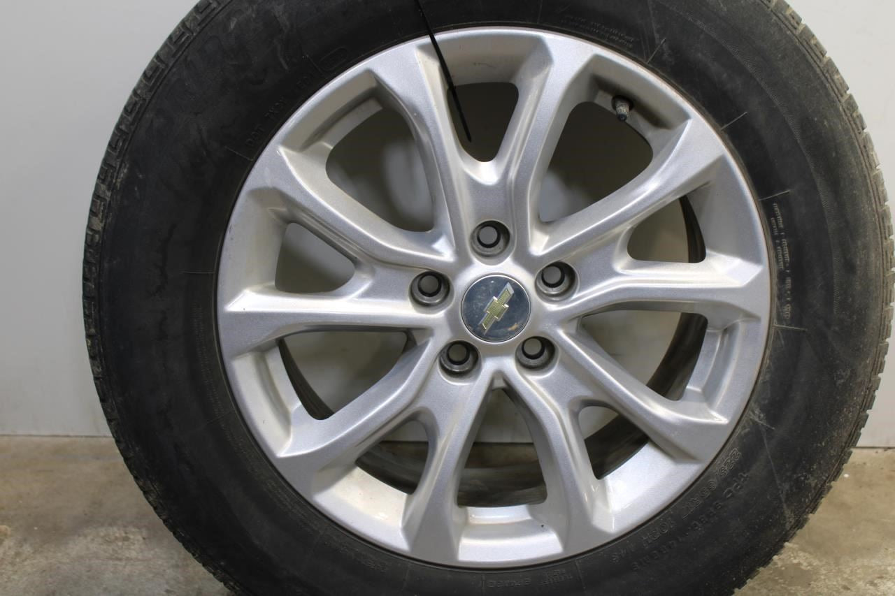 2018-2021 Chevrolet Equinox LT Wheel Tire 3xBridgestone 1xStarfire 225/65R17 - Alshned Auto Parts