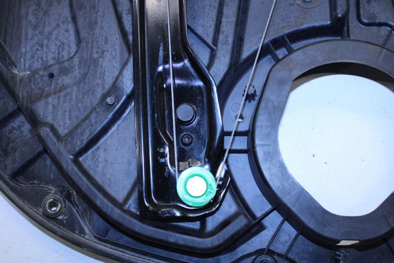 12-15 Mercedes-Benz ML350 RR RH Door Window Regulator w/ Carrier Plate and Motor - Alshned Auto Parts