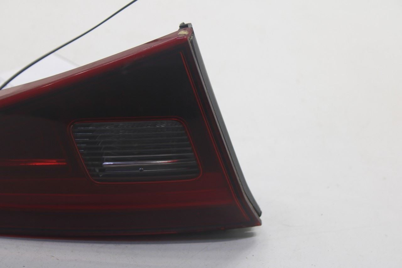 17-19 Alfa Romeo Giulia Ti AWD Rear Left Driver Side Tail Light Lamp 00505523860 - Alshned Auto Parts
