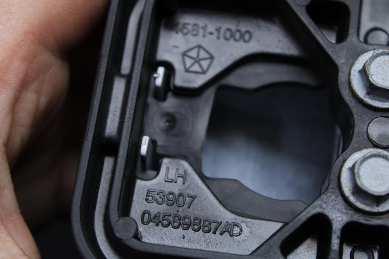 2013-2021 Jeep Grand Cherokee Rear Left Side Door Exterior Handle 1SP27GW7AC OEM - Alshned Auto Parts