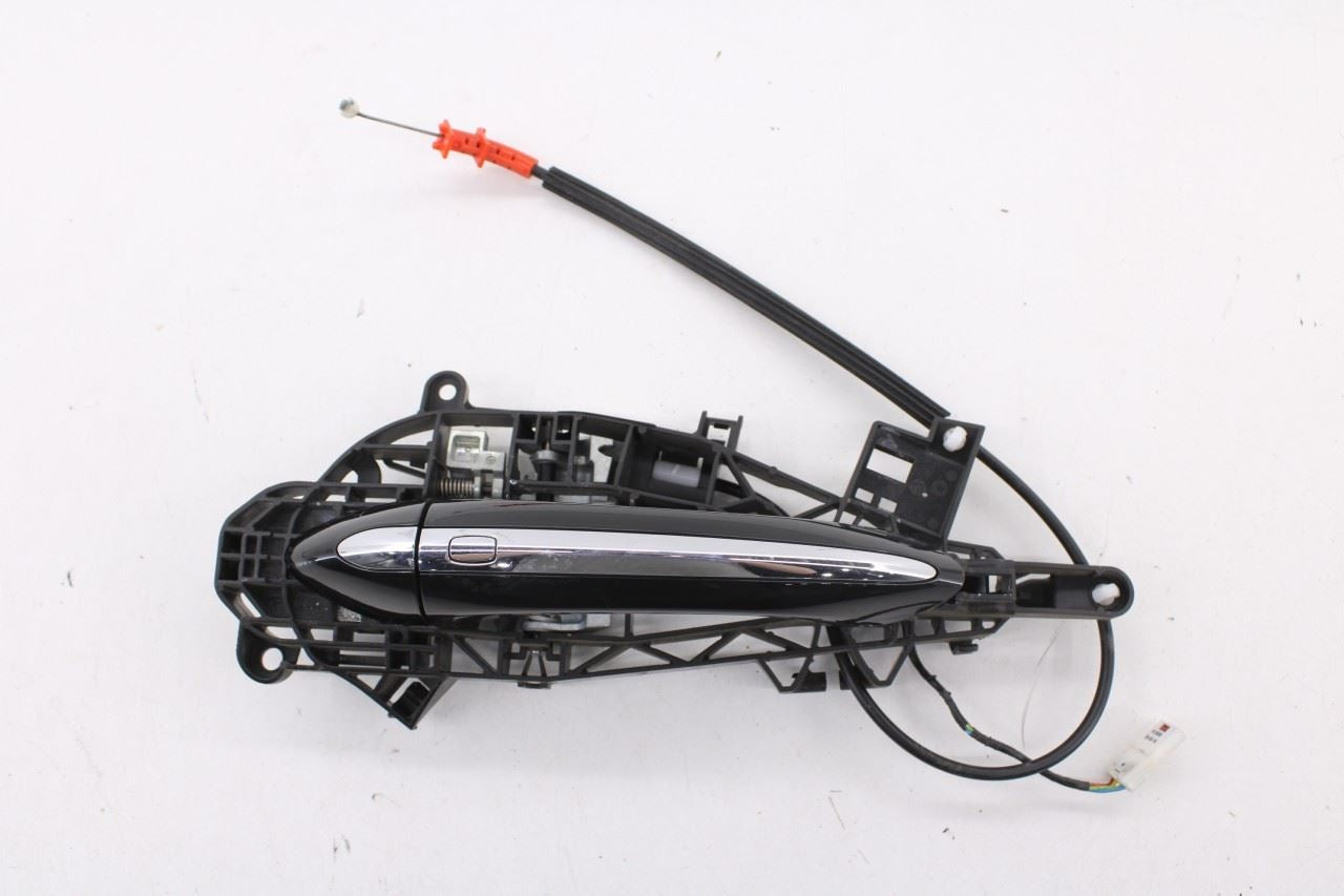 2017-19 Buick LaCrosse Premium 3.6L Front Driver Left Side Door Exterior Handle2