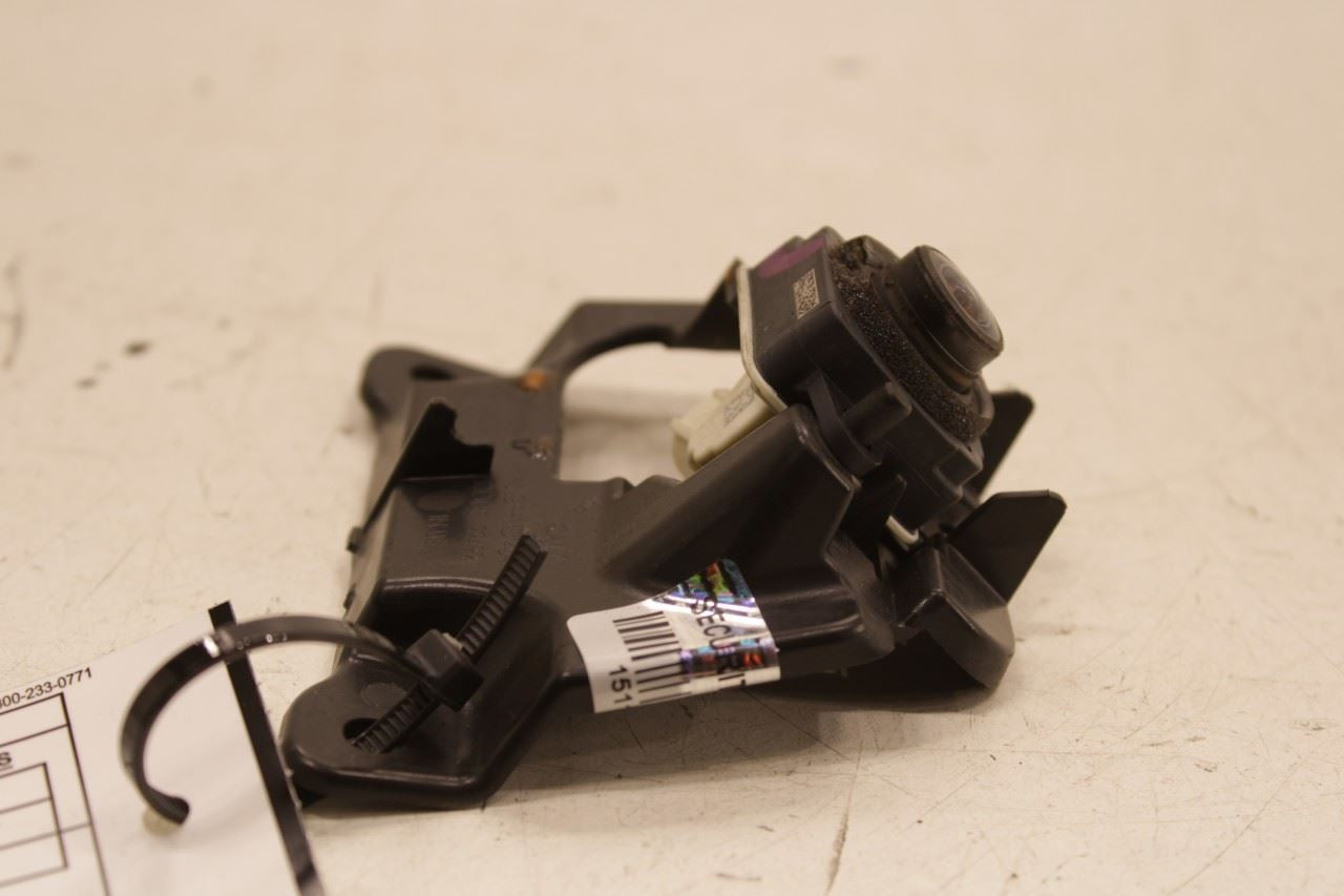 2019-23 Jeep Cherokee Latitude 3.2L Rear Backup Camera w/ Bracket 68360986AC OEM - Alshned Auto Parts
