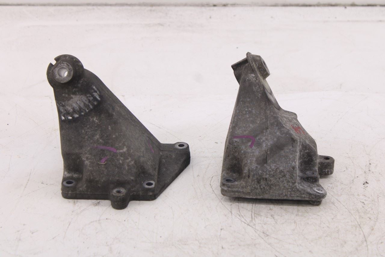 2008-11 Mercedes-Benz C350 Sport 3.5L RWD LH and RH Engine Support Mount Bracket0