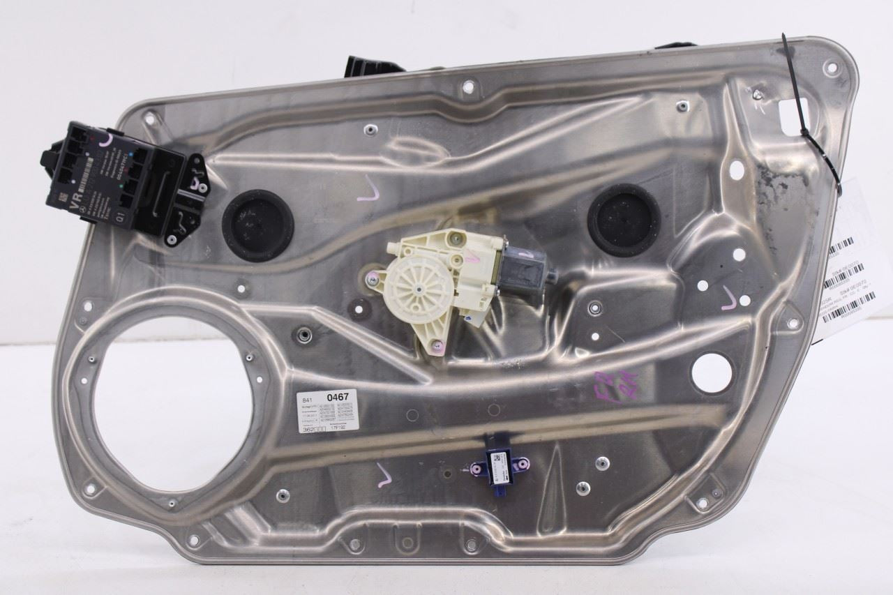 2010-16 Mercedes-Benz E 350 Luxury 4Matic FR RH Door Window Regulator w/ Carrier0