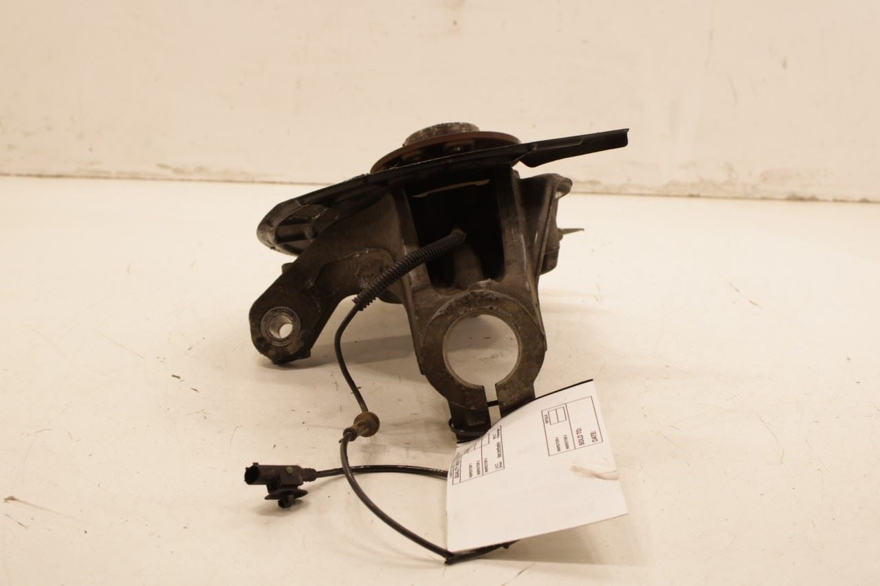 2019-2022 Jeep Cherokee Latitude Front Left Side Spindle Knuckle Hub 68305297AB - Alshned Auto Parts