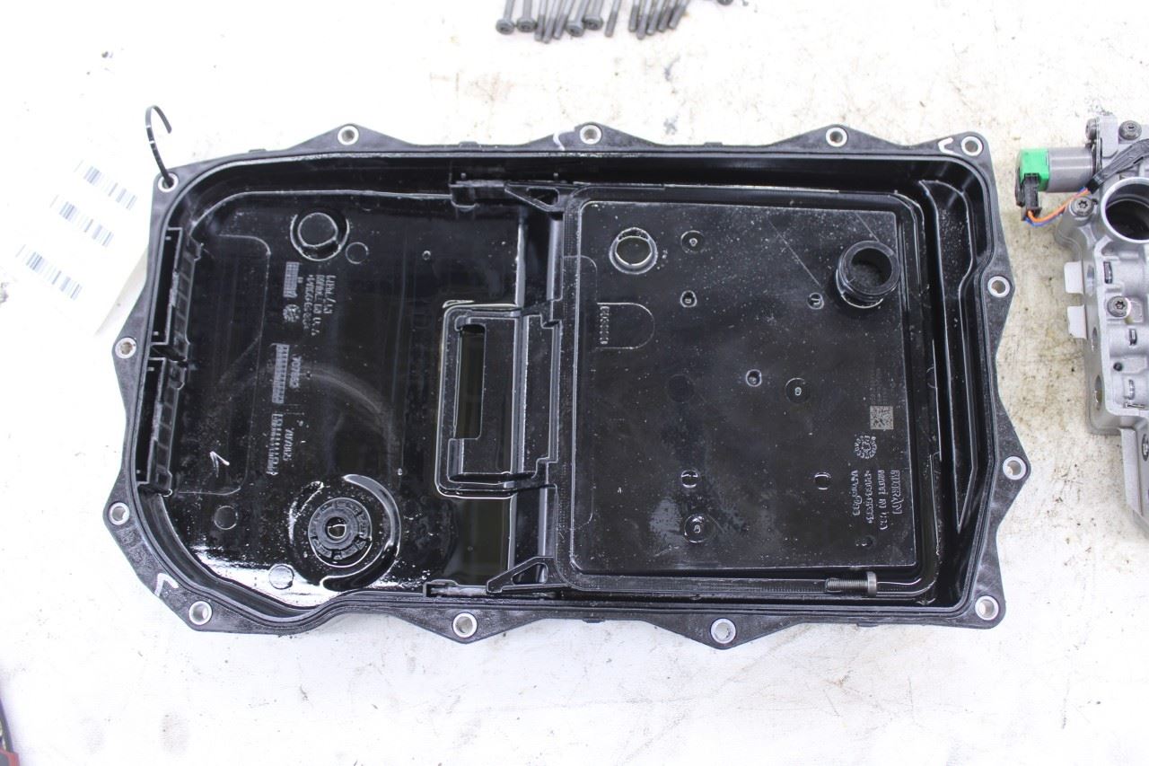 2018-2024 Ram 1500 Classic Express Quad Cab 5.7L 4WD 8-Spd Auto Trans Valve Body2