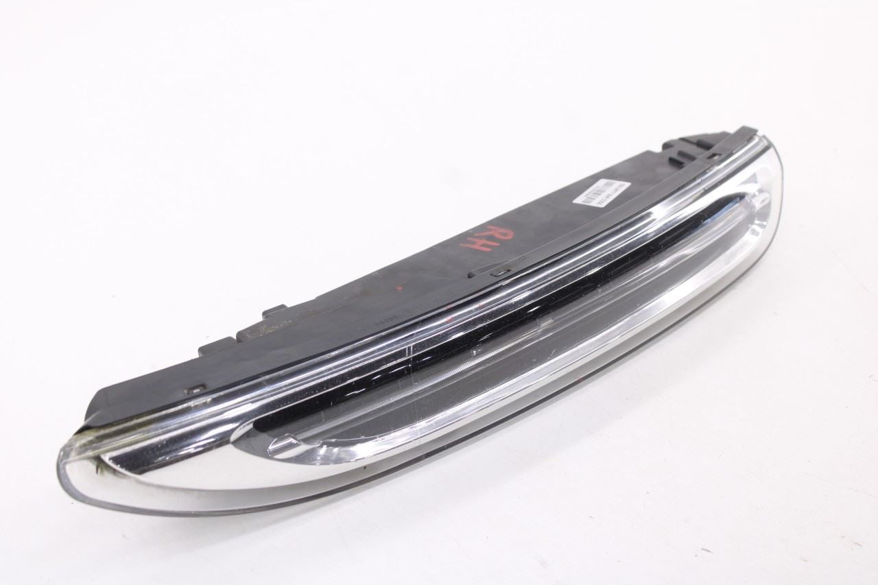 11-14 Porsche Cayenne S AWD Front Right Side LED Turn Light Daytime Running Lamp2