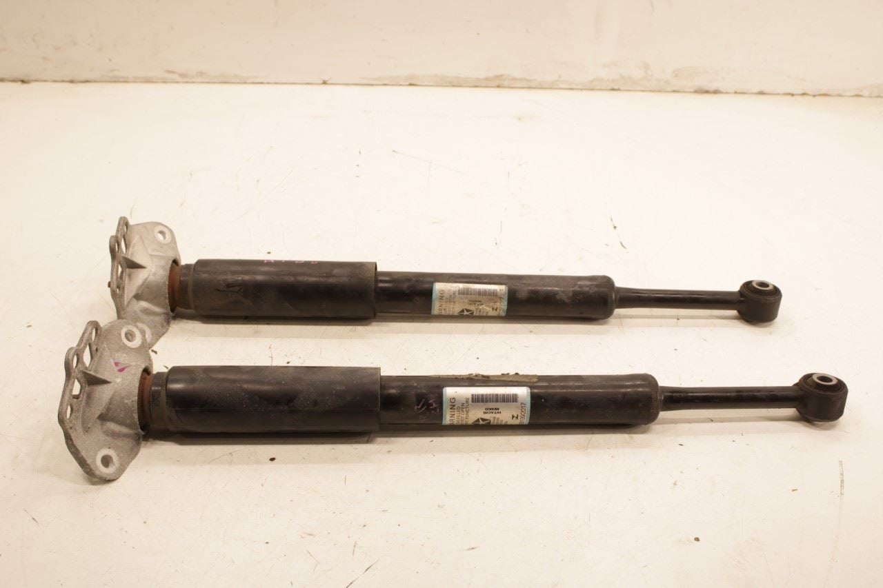 19-22 Jeep Cherokee Latitude 4WD Rear Suspension RH LH Shock Strut Absorber Set - Alshned Auto Parts