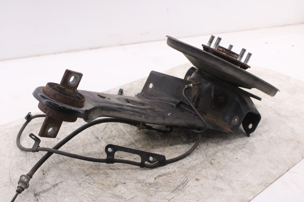 2013-25 Mitsubishi Outlander Sport SE 4WD Rear Suspension RH Spindle Knuckle Hub4