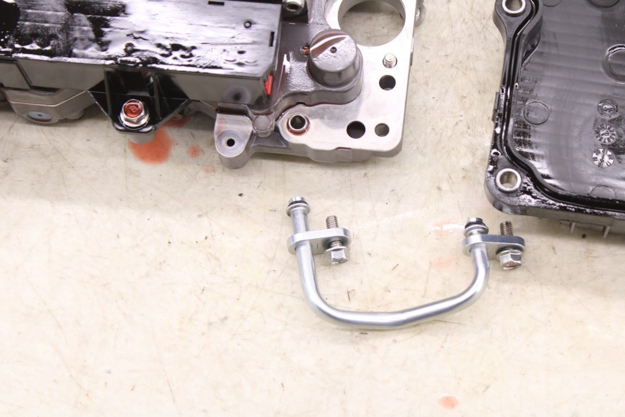 18-23 Kia Stinger GT2 AWD 3.3L 8-Spd Auto Transmission Valve Body w/ Oil Pan 78K - Alshned Auto Parts