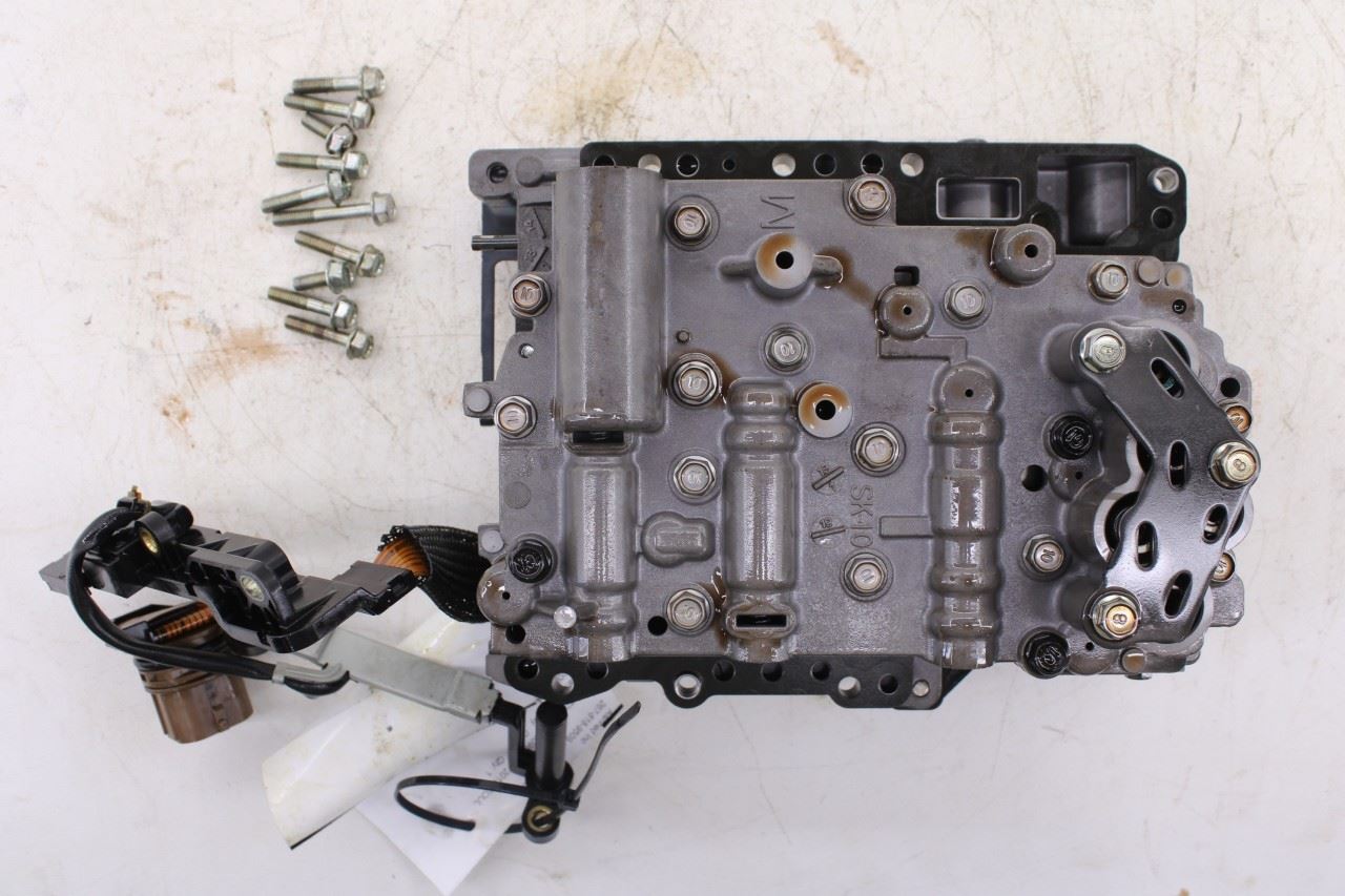 12-13 Kia Soul 2L FWD 6-Spd Auto Transmission Valve Body w/ Oil Pan 46210-3B6119