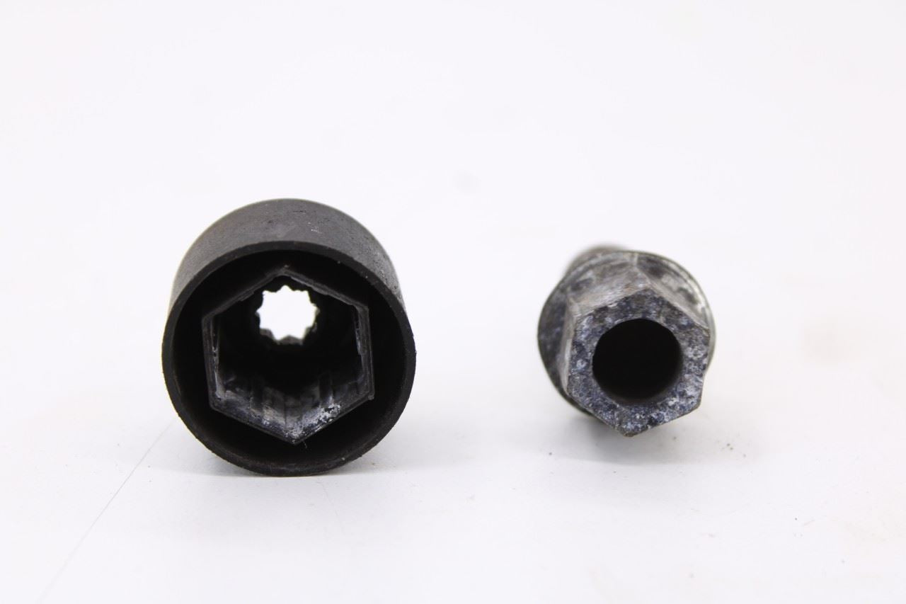 2010-2024 Volkswagen Jetta Sport Wheel Lug Nut Bolt Set of 20 w/ Caps Set of 197