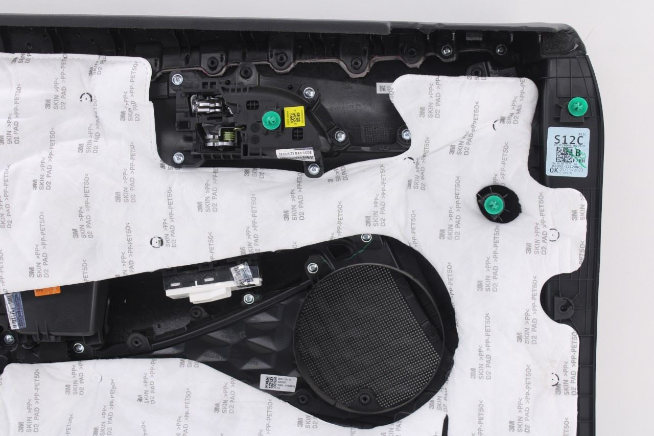 2021-23 Hyundai Santa Fe SEL Front Right Side Door Trim Panel 93576-S1100NNB OEM10
