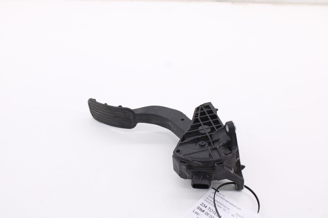 2020-24 Toyota Corolla LE 2.0L Accelerator Throttle Gas Pedal Sensor 78110-022215