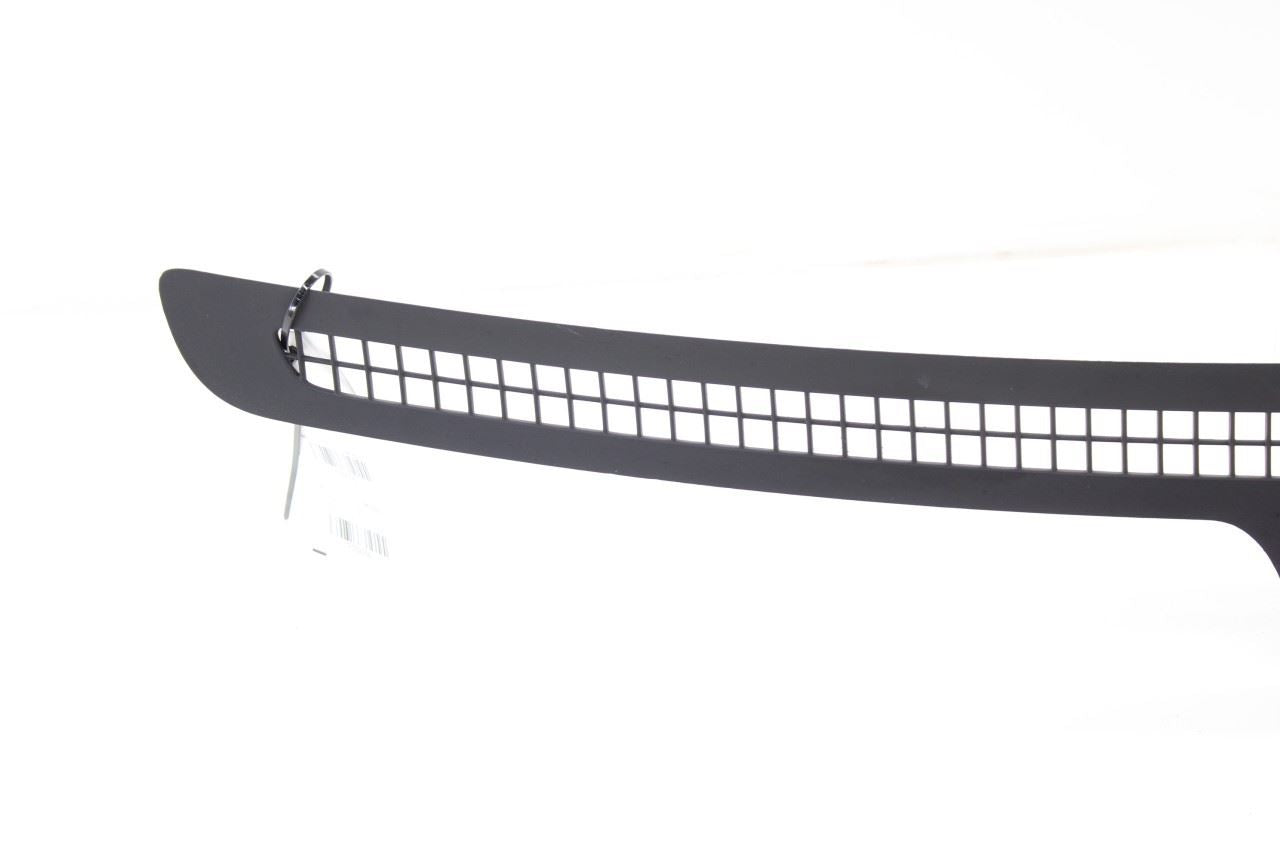 2011-21 Jeep Grand Cherokee Limited Front Dash Defroster Grille Trim 1QQ09DX9AE2