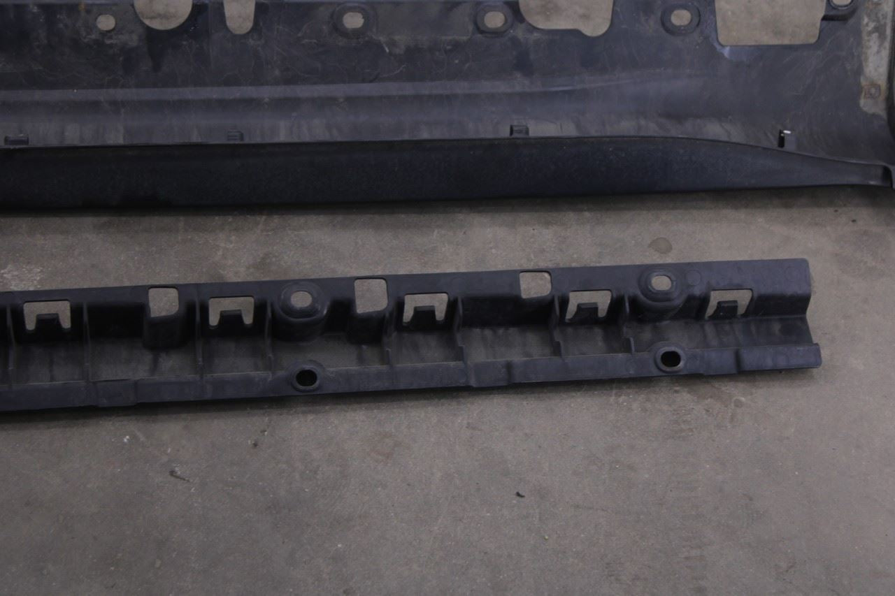 2007-2013 BMW X5 xDrive35i Left Side Rocker Skirt Panel Molding 7191241 *ReaD* - Alshned Auto Parts