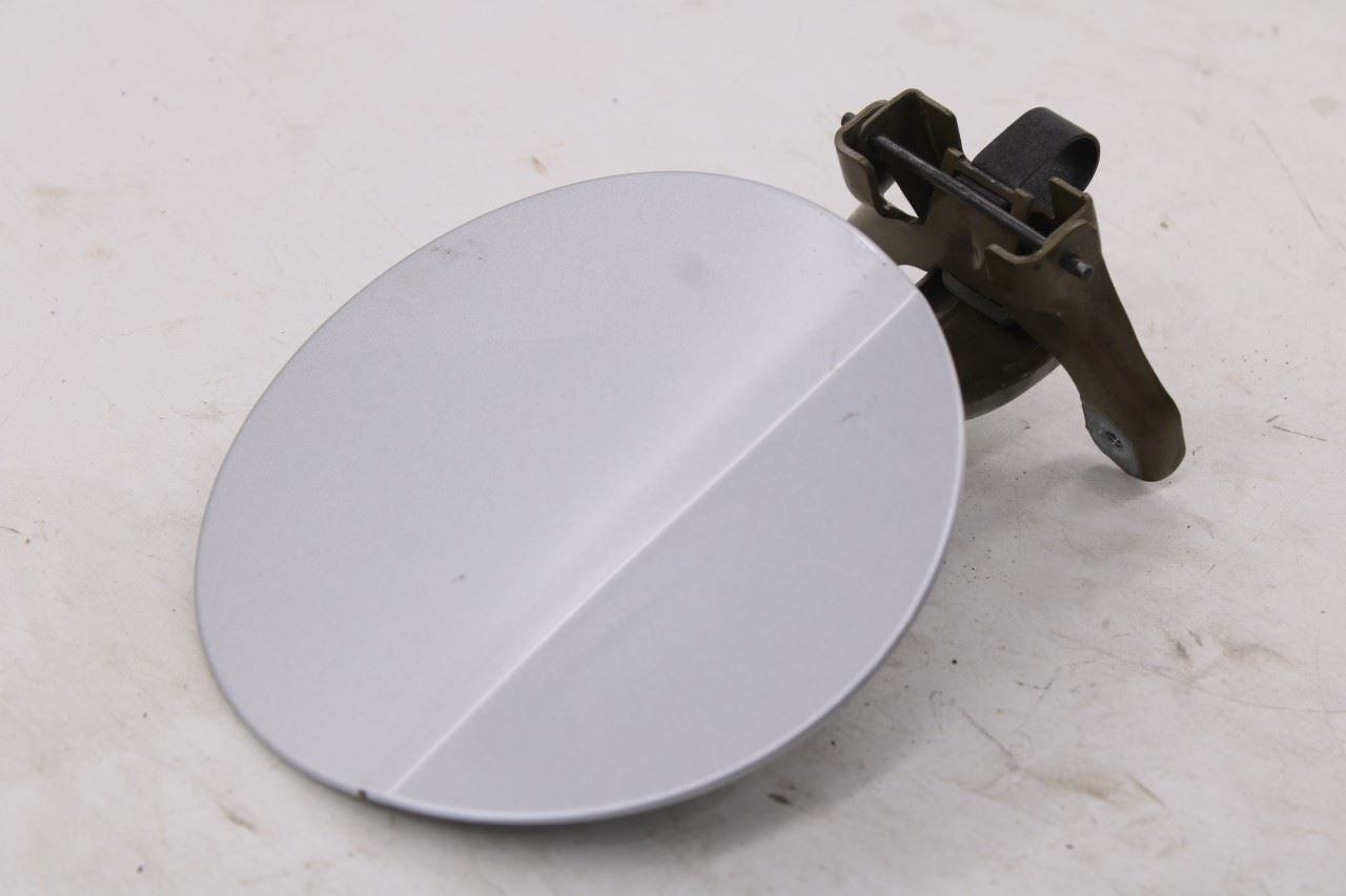 2010-2014 Ford Mustang Premium Conv V6 4.0L RWD Fuel Tank Filler Door Lid Cover5