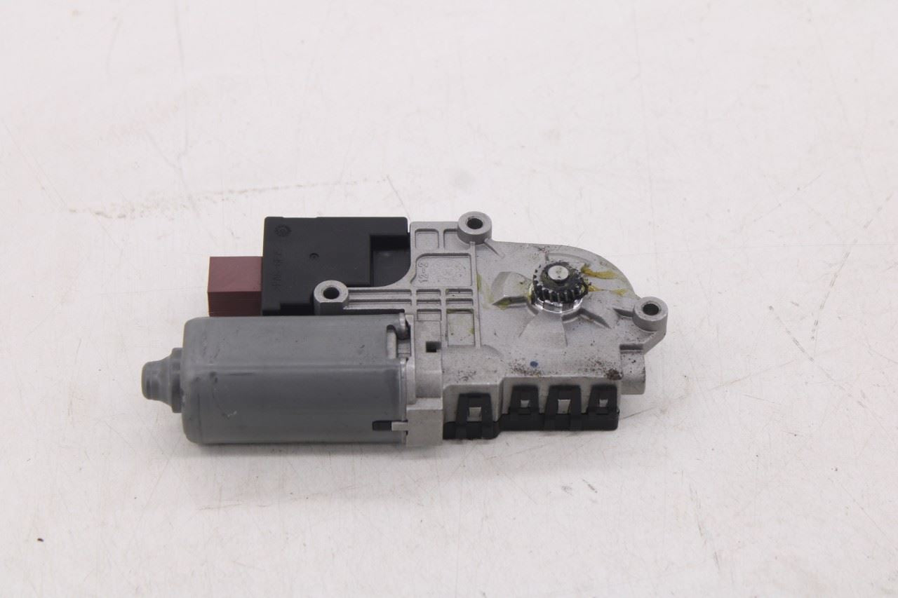 2011-2022 Jeep Grand Cherokee Laredo X 4x4 Upper Roof Sunroof Motor 68082477AC7