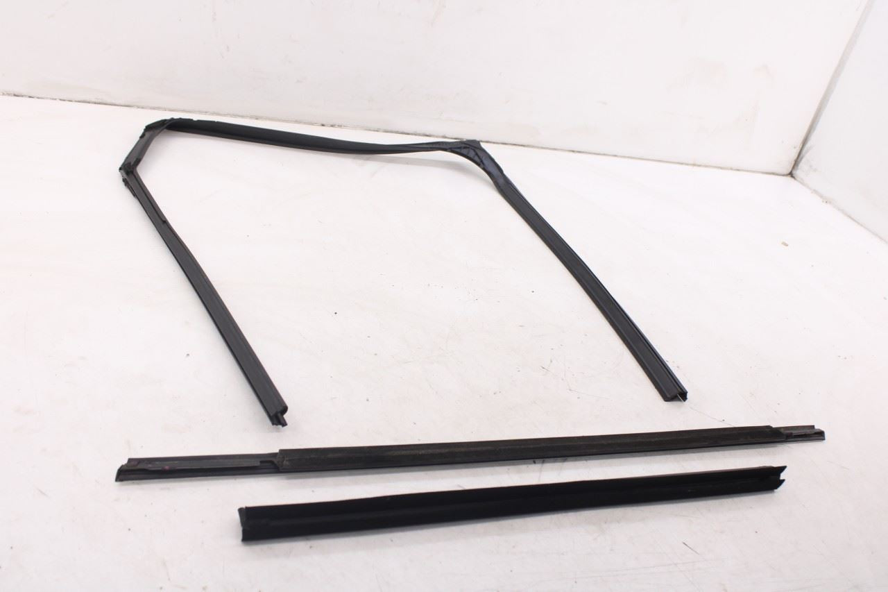 2019-2025 Infiniti QX50 Essential Rear Left Door Glass Run Channel Trim Belt Set - Alshned Auto Parts