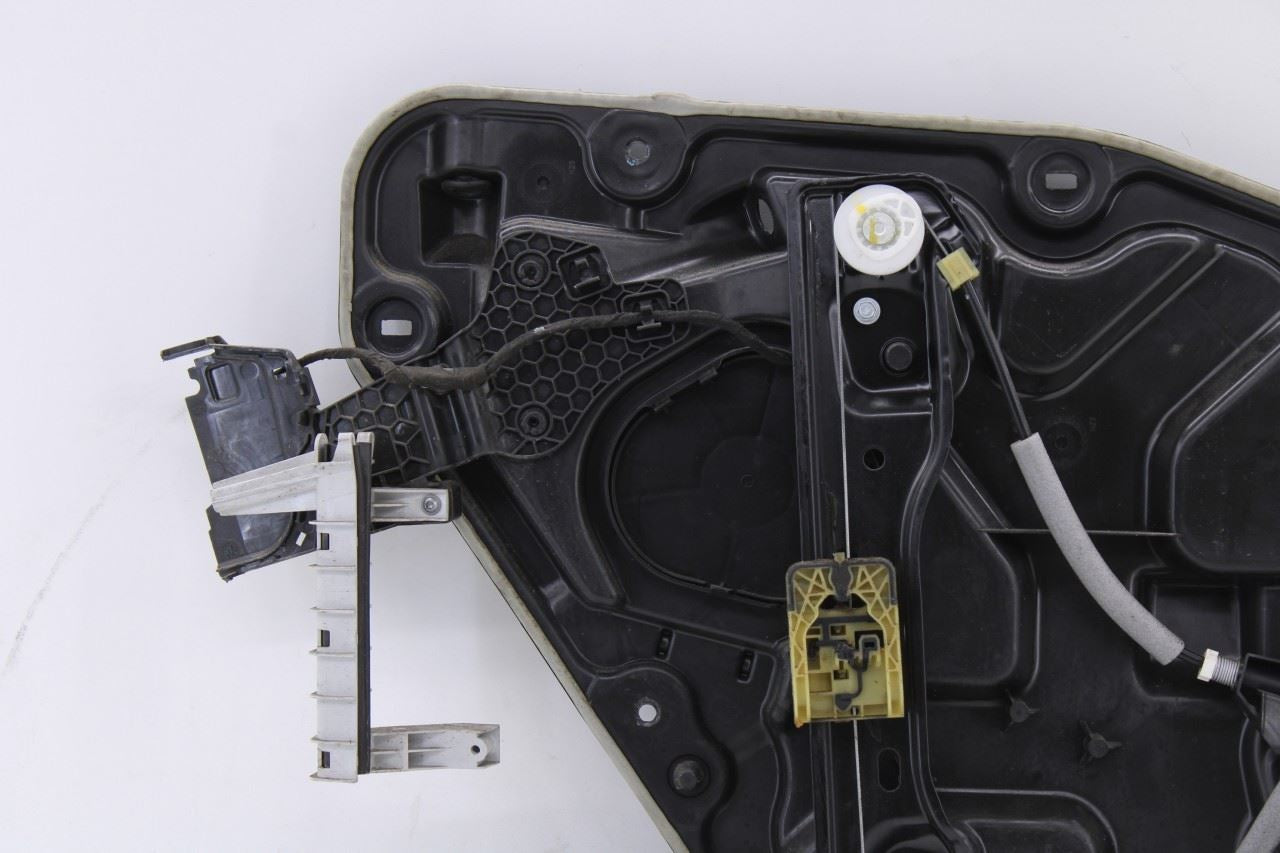 2011-25 Dodge Durango SXT Rear Right Door Window Regulator w/ Carrier and Motor9