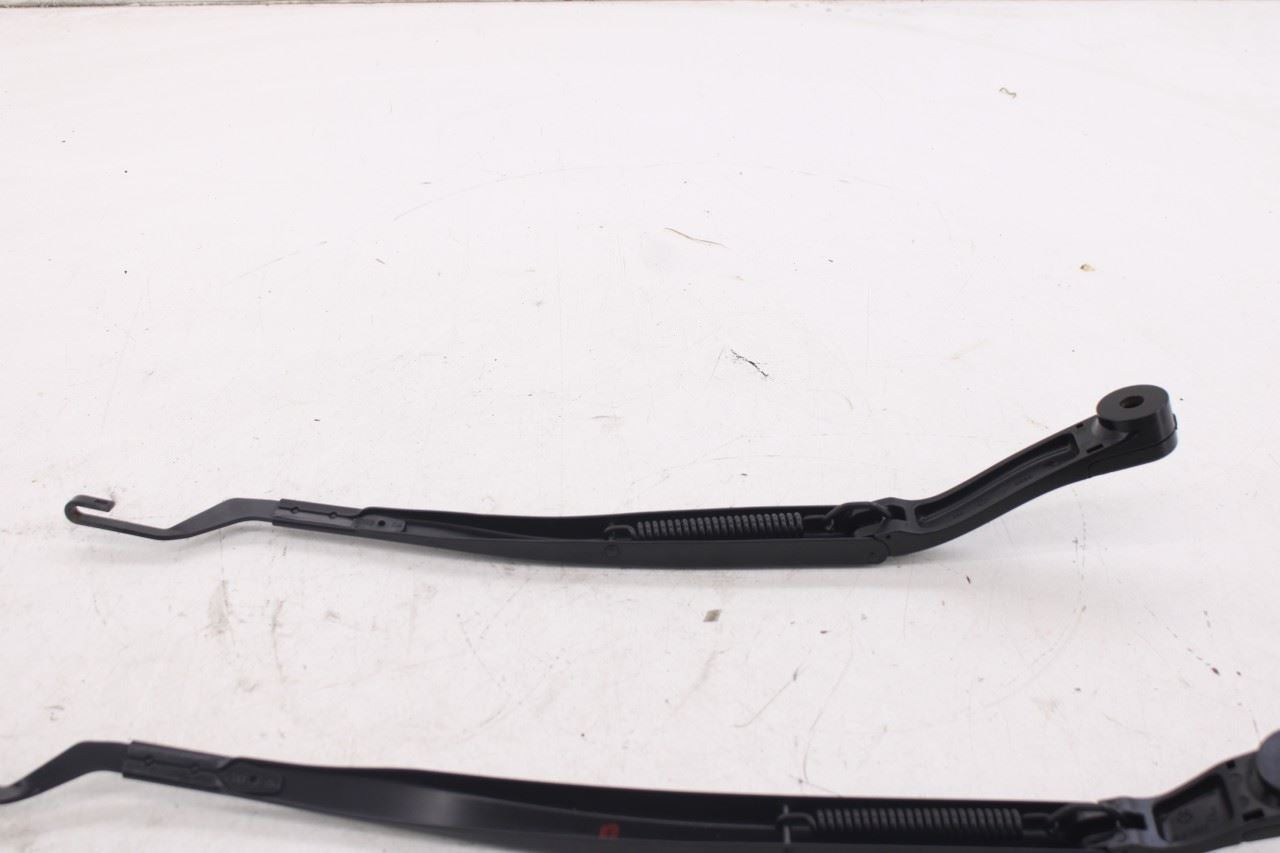 16-22 Jeep Grand Cherokee Laredo X 4X4 Front Left and Right Windshield Wiper Arm - Alshned Auto Parts