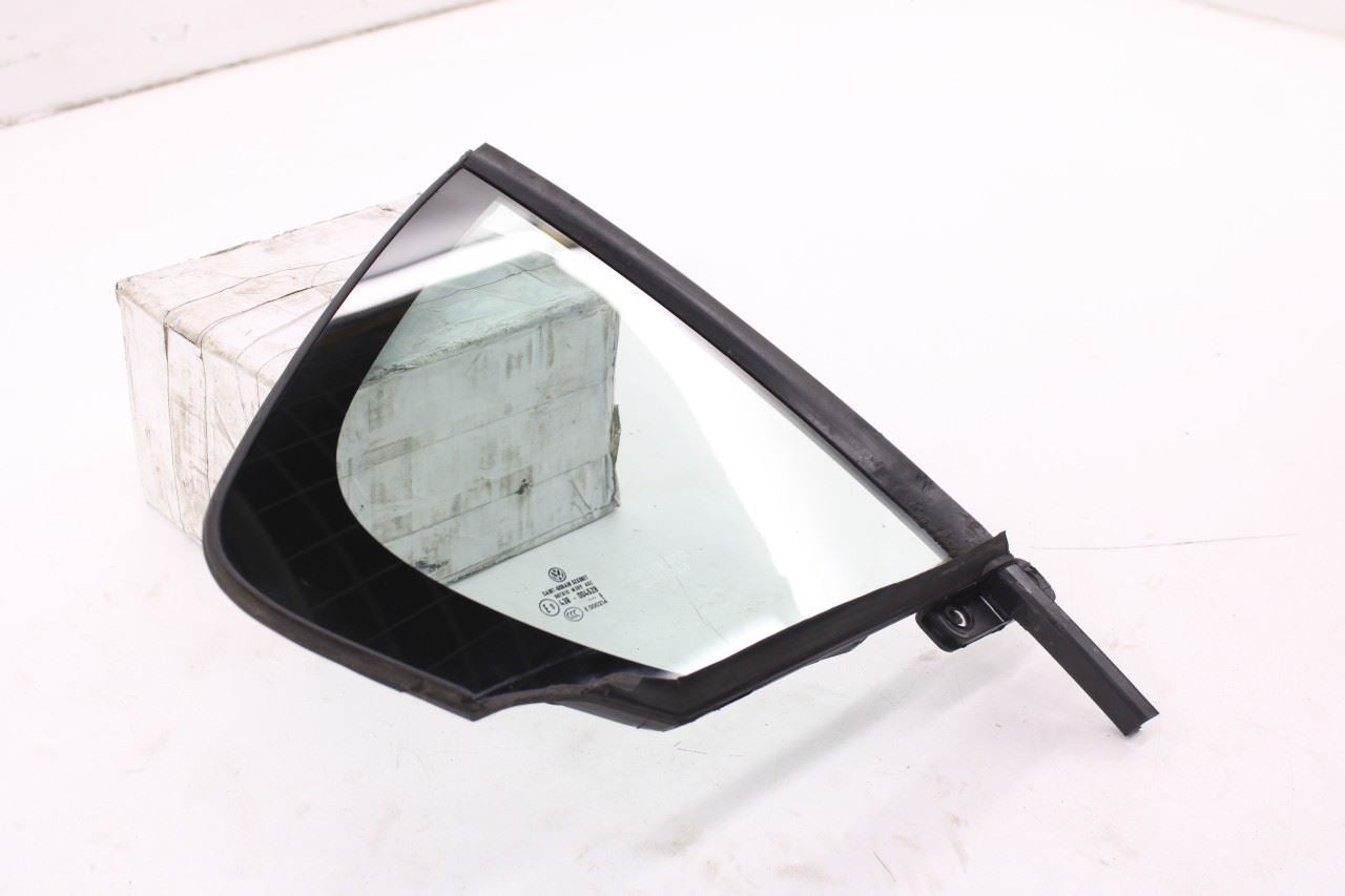 2011-2018 Volkswagen Jetta Sport Rear Right Side Door Window Fixed Vent Glass2