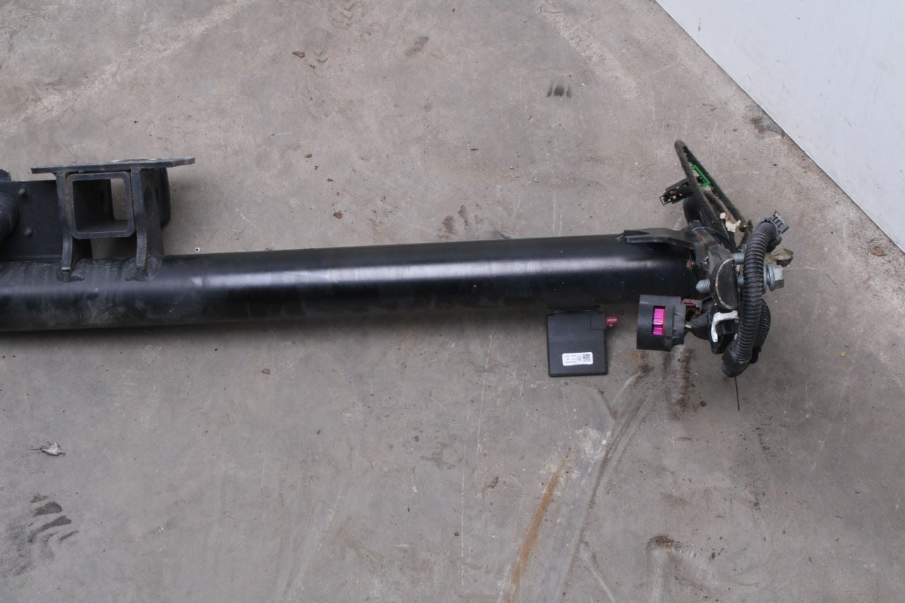 2021-2023 Volkswagen Atlas SE Rear Bumper Trailer Tow Hitch Bar 3CM803881G OEM - Alshned Auto Parts