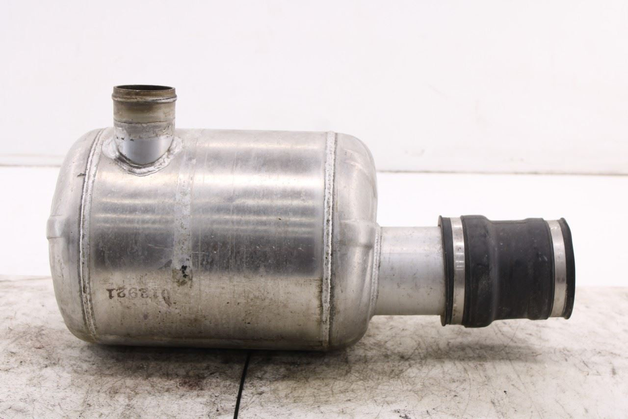 2021-26 Yamaha VX Deluxe 1.0L Exhaust Muffler Water Lock Box F4N-U7550-00-00 OEM5