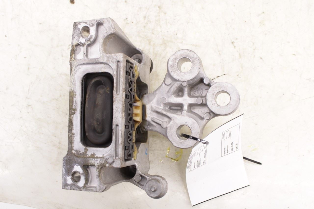17-26 Chrysler Pacifica Limited 3.6L FWD Front Left Transmission Mount Isolator - Alshned Auto Parts