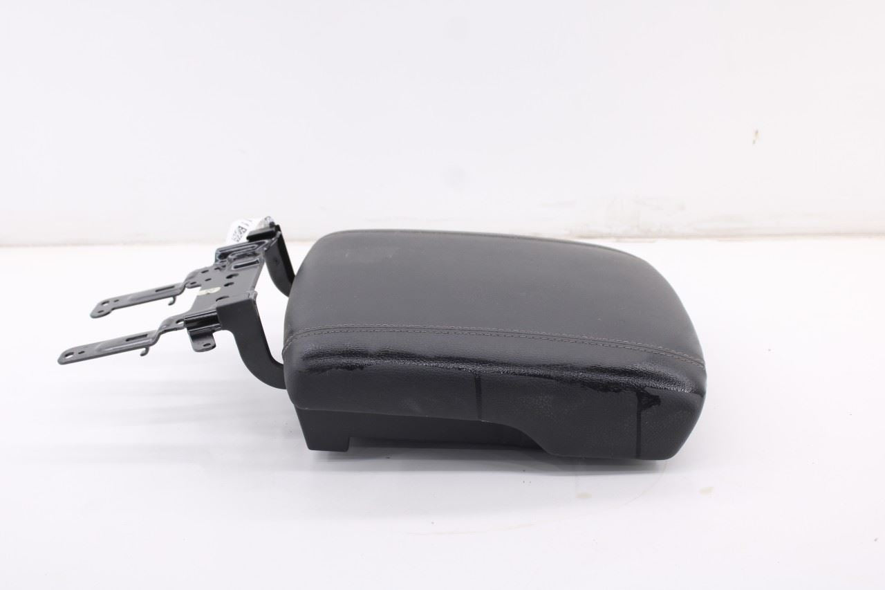 19-25 RAM 1500 Big Horn Center Console Armrest Storage Lid Cover Assy 5YM331X7AG4