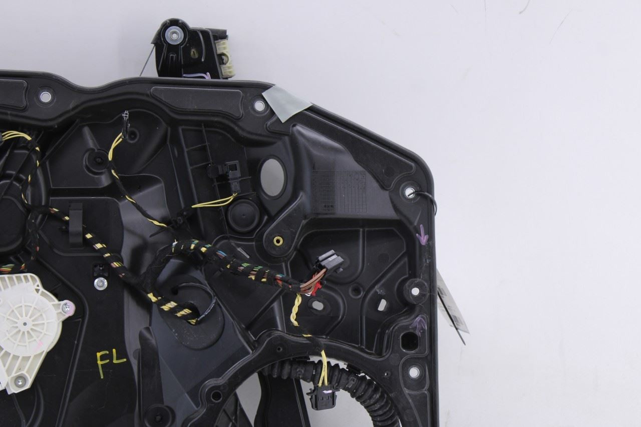 11-18 Porsche Cayenne S FR LH Door Window Regulator w/ Carrier and Motor *ReaD*3