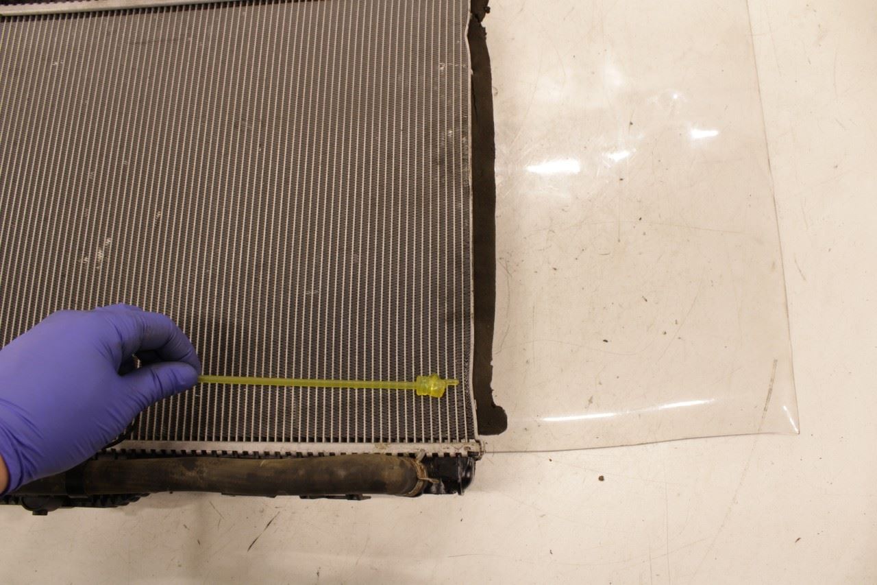 2018-2022 Ford EcoSport SE 1L Engine Cooling Radiator GN11-8005-CC *ReaD - Alshned Auto Parts