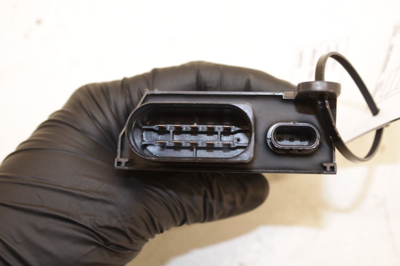 2018-2021 Volkswagen Atlas S Front Right Seat Occupant Control Module 4M0959339B - Alshned Auto Parts