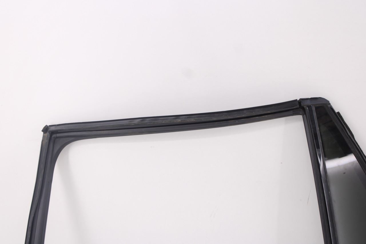 2020-26 Ford Expedition Max XLT Rear Left Door Window Vent Glass JL1Z-7825767-C3